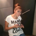Zizi adel sur yala.fm